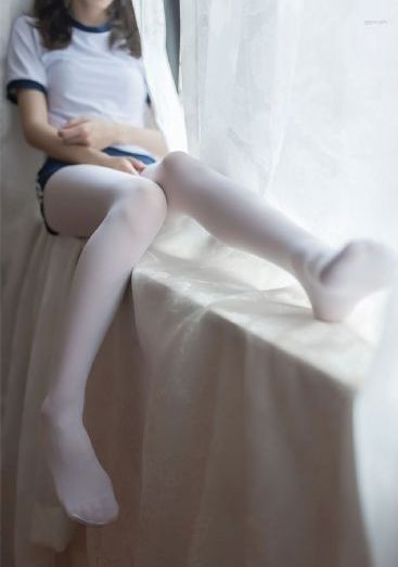 善良的朋友的妻子在线中字