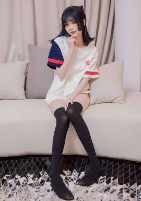 张筱雨《巅》